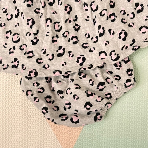 NWT Tucker & Tate 2 Piece Heather Grey and Pink Leopard Dress and Bloomers 3 mo - Picture 9 of 13